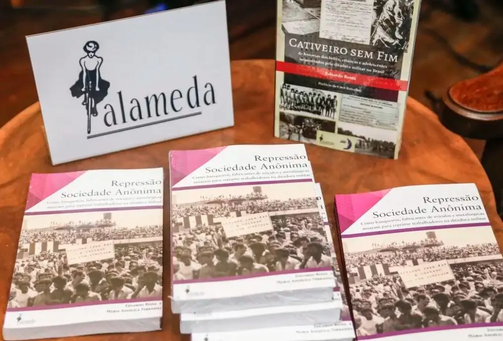 Livro conta como montadoras ajudaram a manter ditadura no Brasil